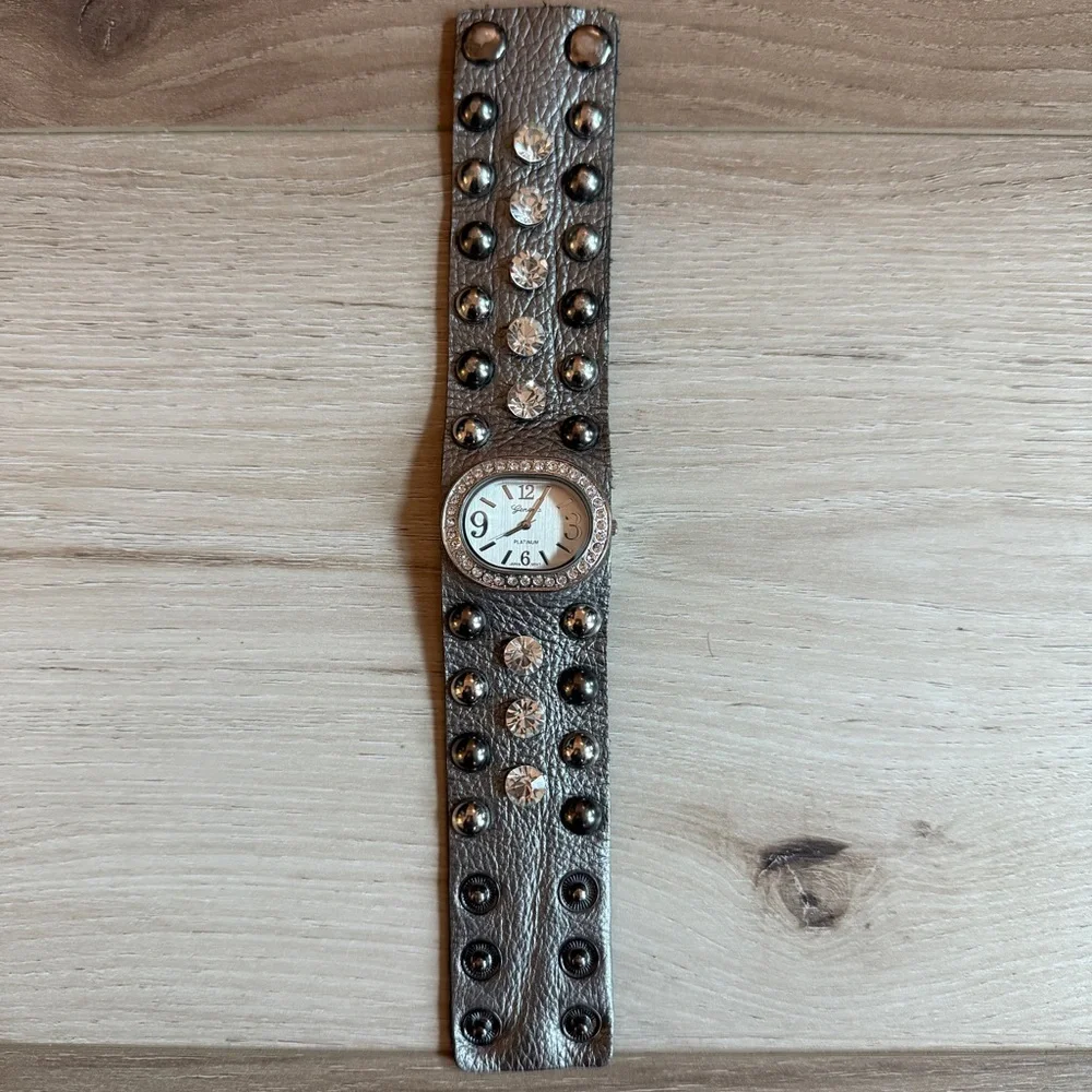 Geneva Silver Studded‎ Watch